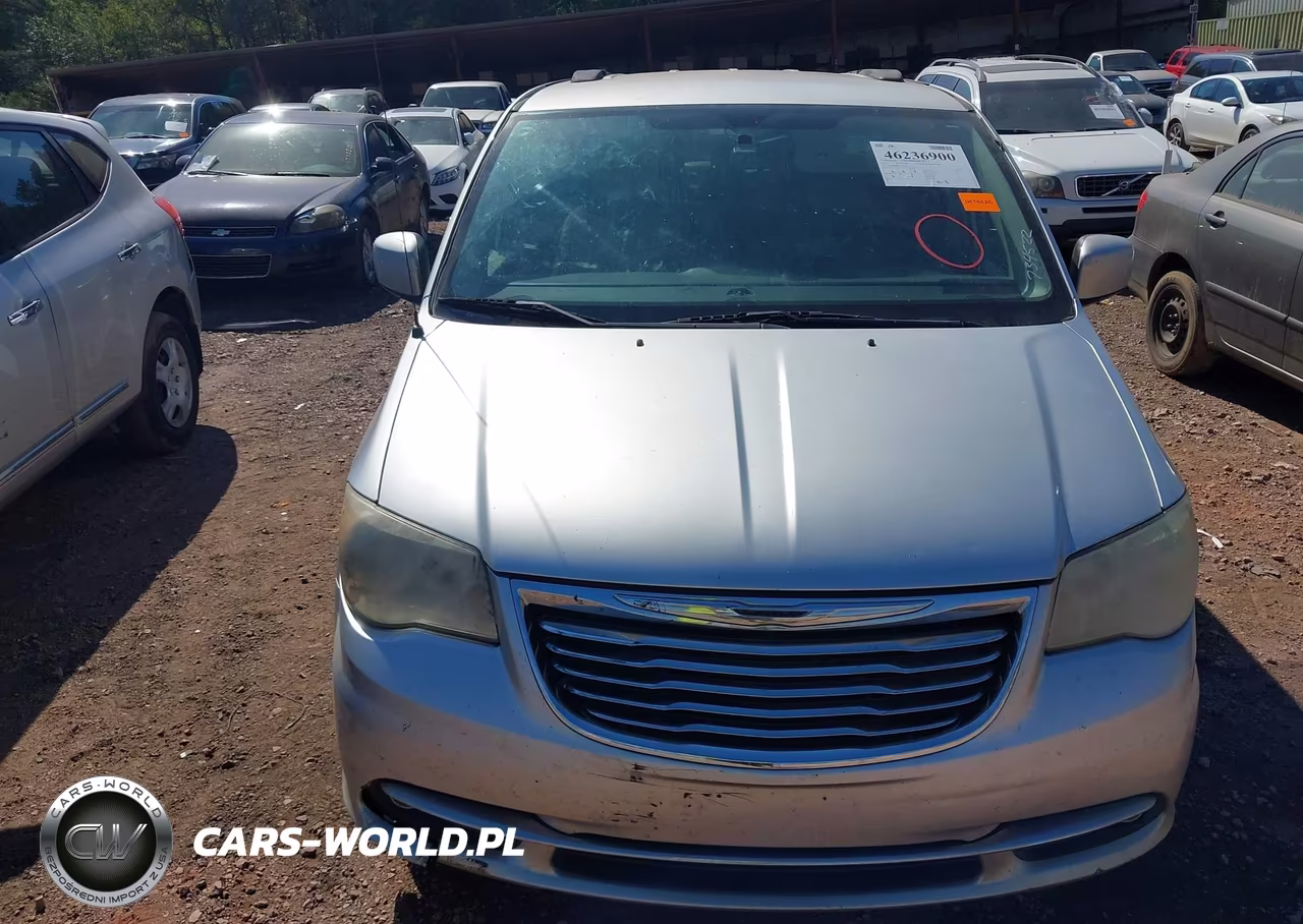 2011 Chrysler Town & Country Touring VIN:2A4RR5DGXBR734522 - 6