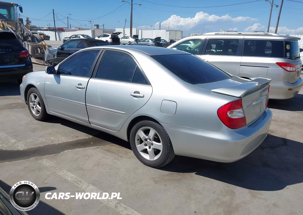 2003 Toyota Camry Le V6 VIN:4T1BF32K73U044920 - 3