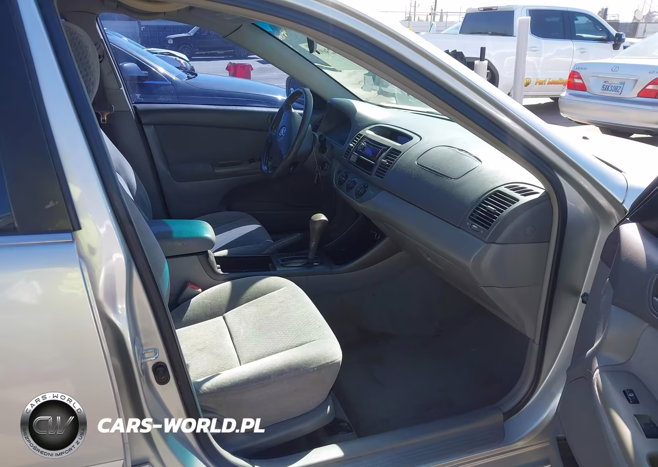 2003 Toyota Camry Le V6 VIN:4T1BF32K73U044920 - 5