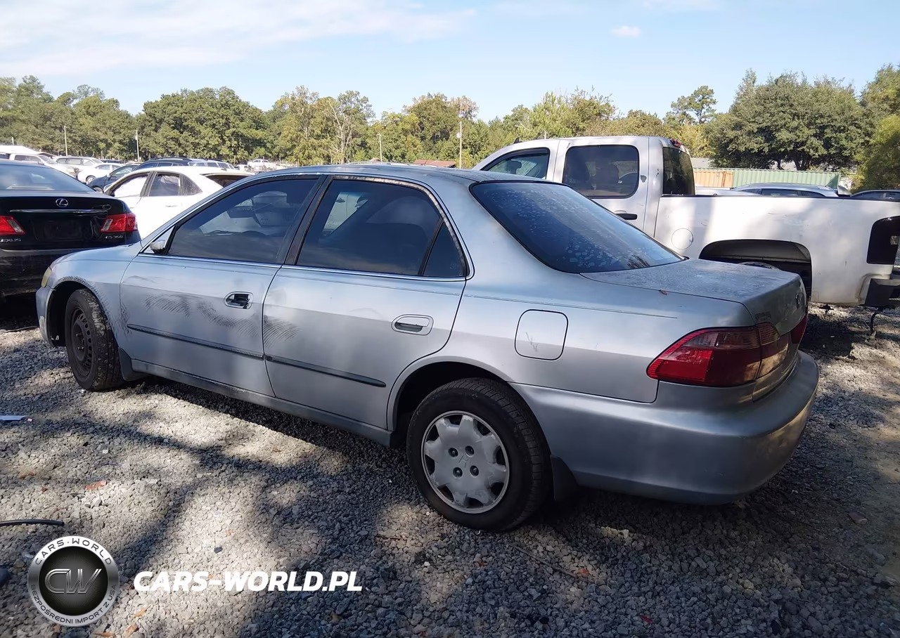 1998 Honda Accord Sdn Lx VIN:1HGCG5644WA186839 - 3
