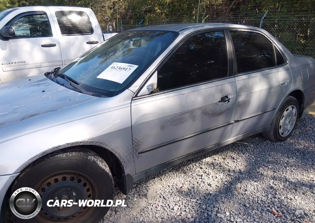 1998 Honda Accord Sdn Lx VIN:1HGCG5644WA186839 - 6