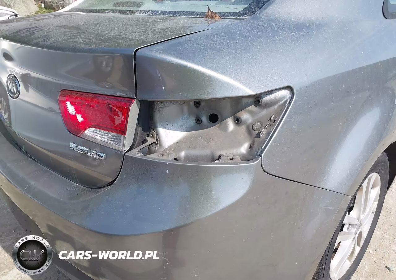 2010 Kia Forte Koup Ex VIN:KNAFU6A28A5257233 - 12