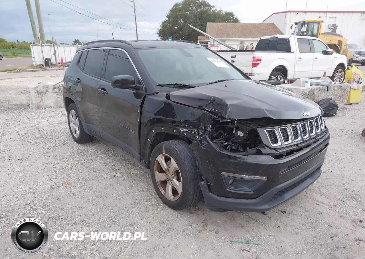 2018 Jeep Compass Latitude Fwd – zdjęcie 1 z 17