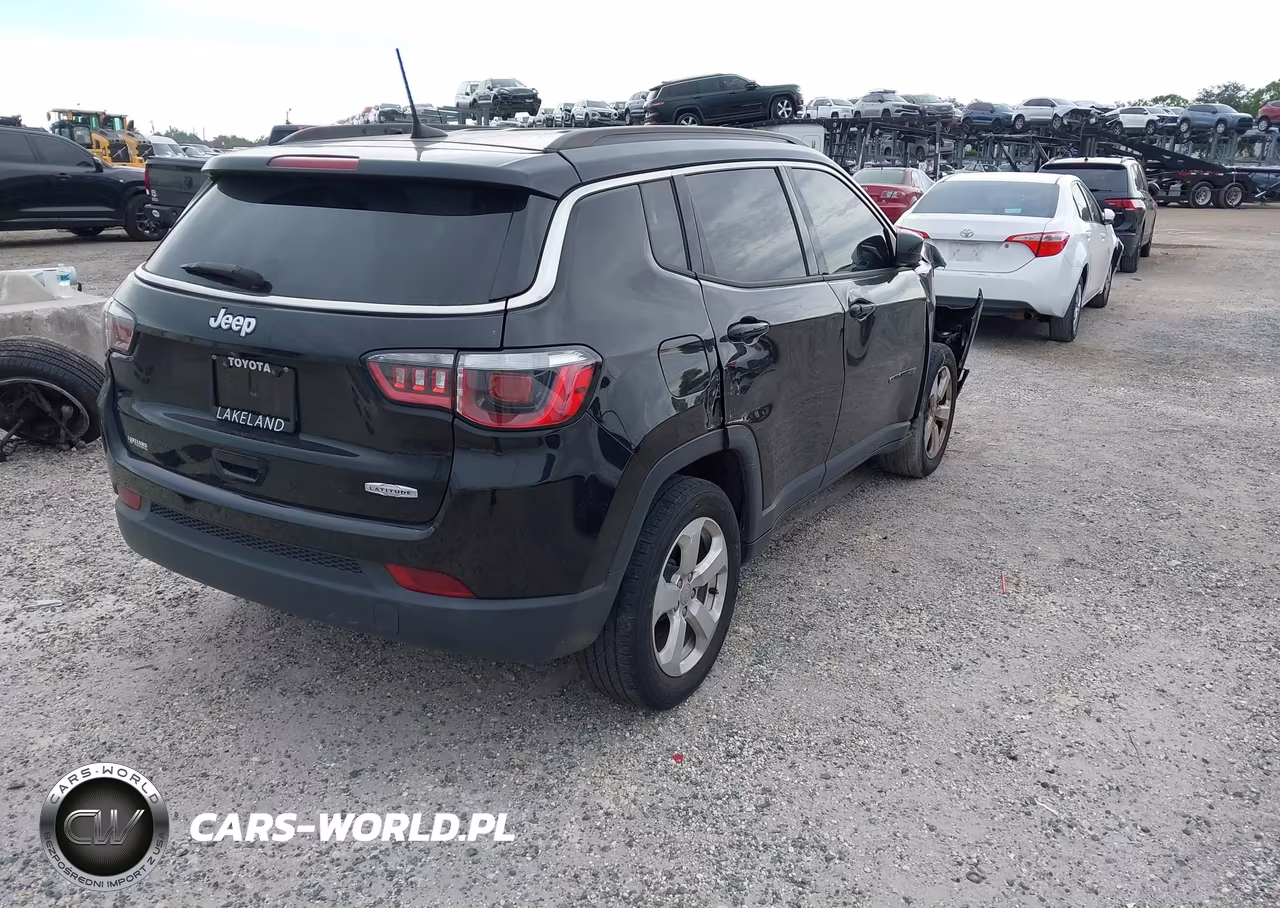 2018 Jeep Compass Latitude Fwd VIN:3C4NJCBB2JT193257 - 4