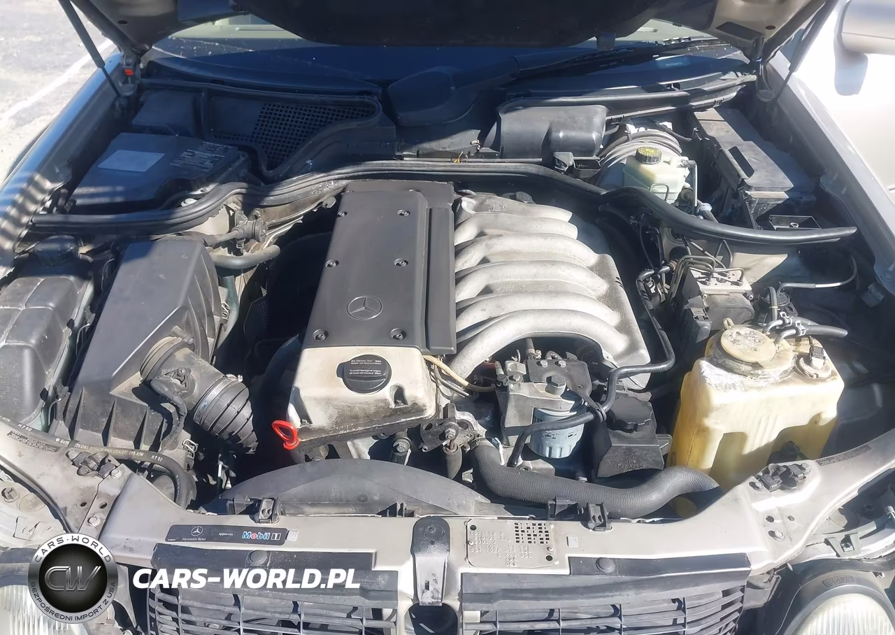 1998 Mercedes-Benz E 300 Diesel VIN:WDBJF25F9WA607351 - 10