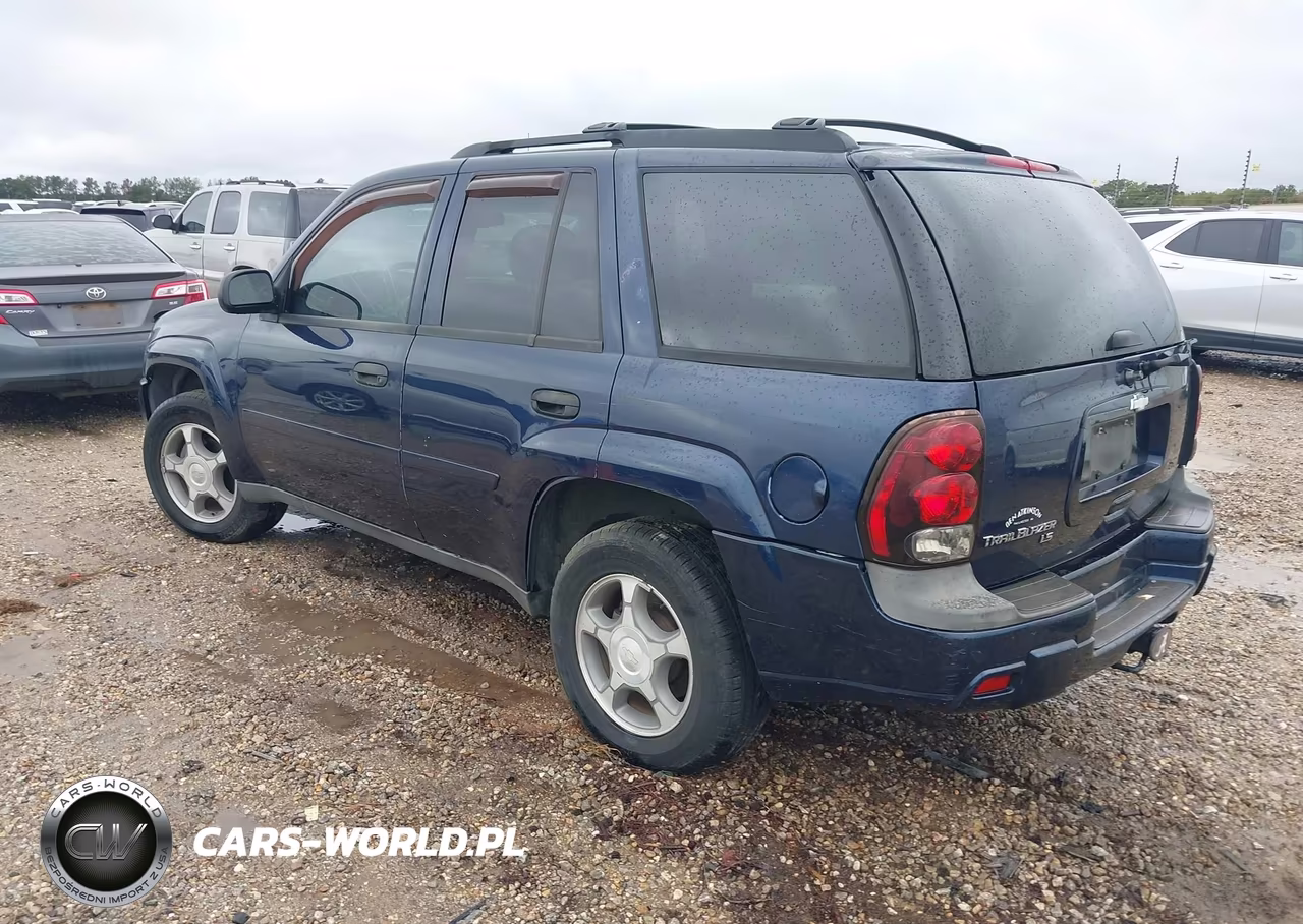 2007 Chevrolet Trailblazer Ls VIN:1GNDS13S372153167 - 3