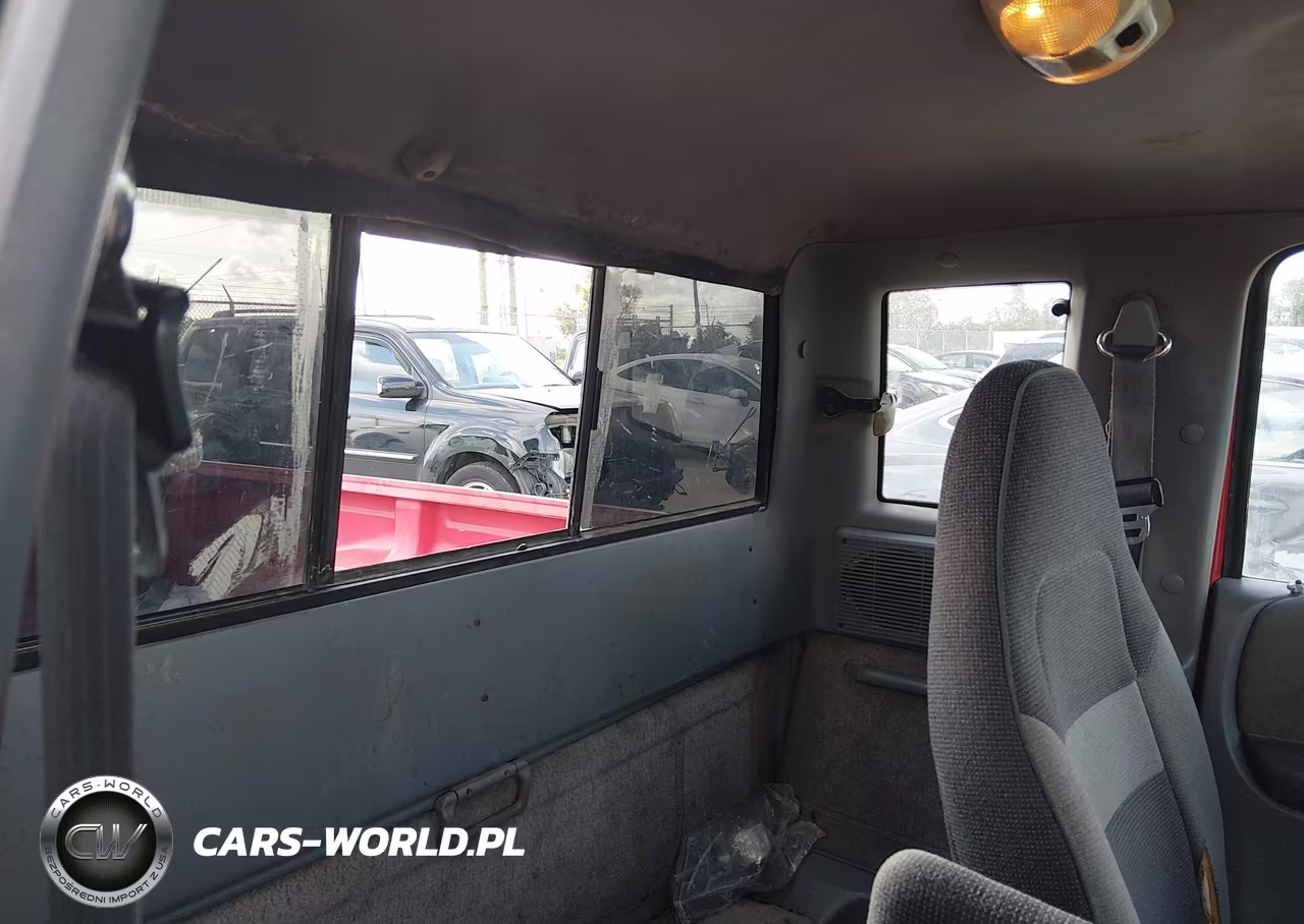 1994 Mazda B4000 Cab Plus VIN:4F4CR16X6RTM14304 - 8