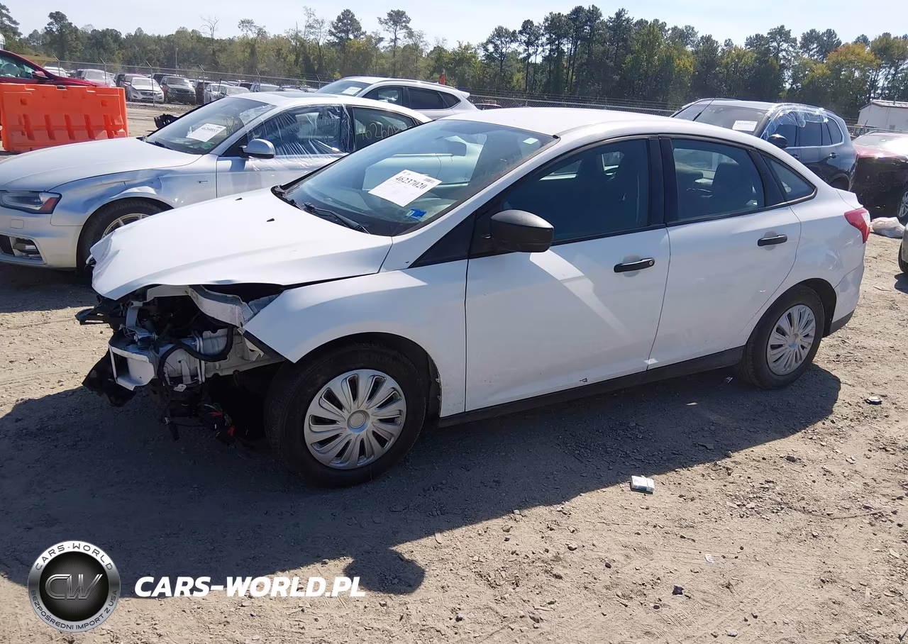 2013 Ford Focus S VIN:1FADP3E2XDL379642 - 2