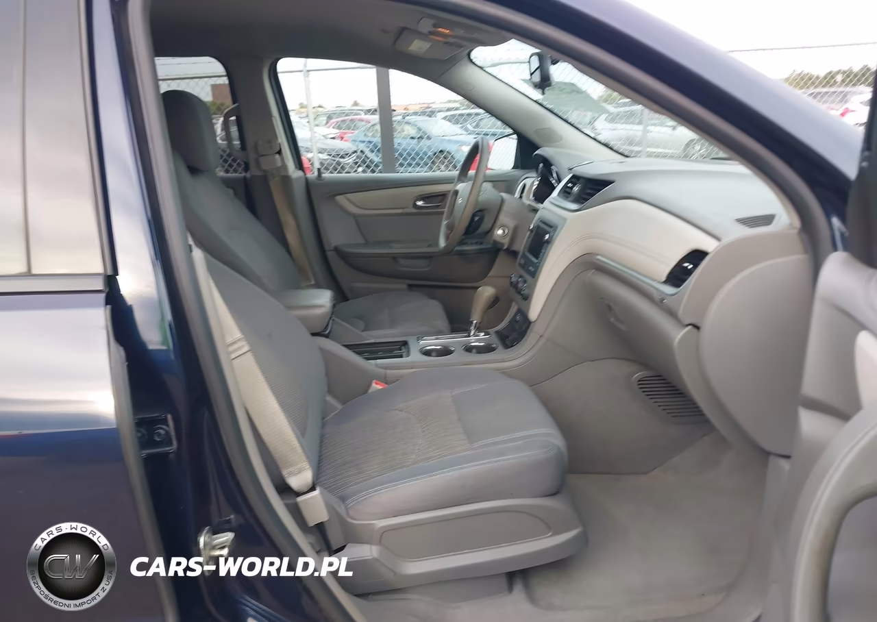 2015 Chevrolet Traverse Ls VIN:1GNKRFKD4FJ308834 - 5
