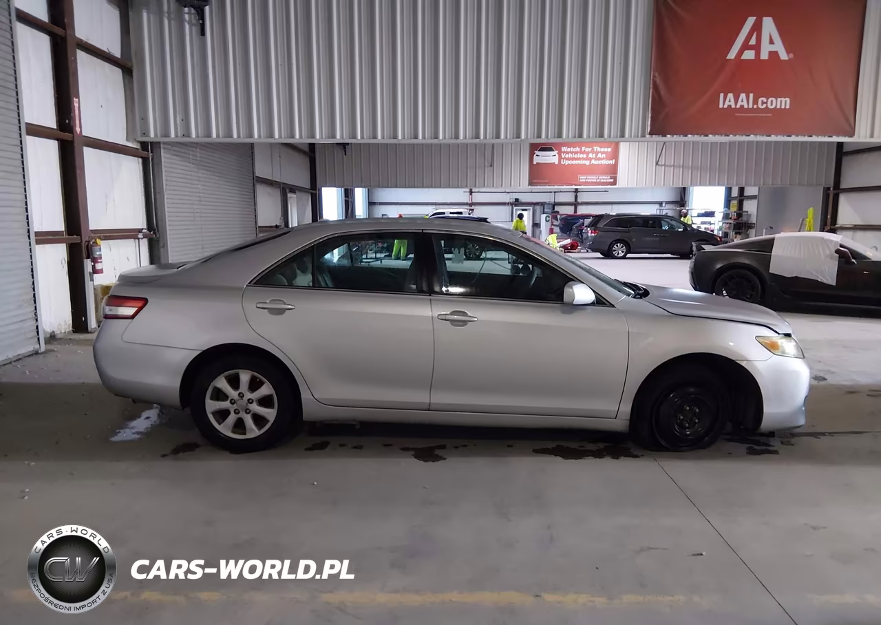 2011 Toyota Camry Le VIN:4T4BF3EKXBR205888 - 13