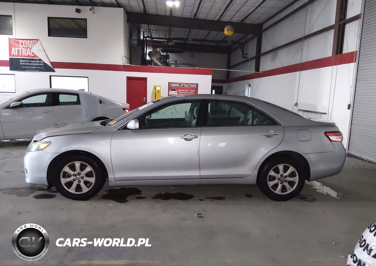 2011 Toyota Camry Le VIN:4T4BF3EKXBR205888 - 14