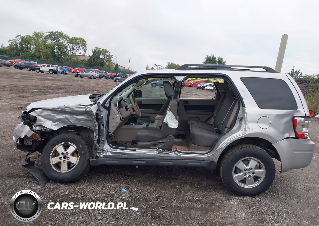 2009 Ford Escape Xlt VIN:1FMCU93749KA43378 - 14