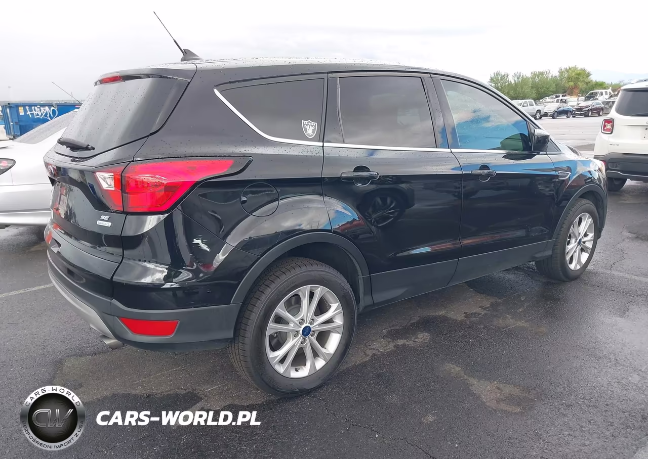 2019 Ford Escape Se VIN:1FMCU0GD1KUB86522 - 4