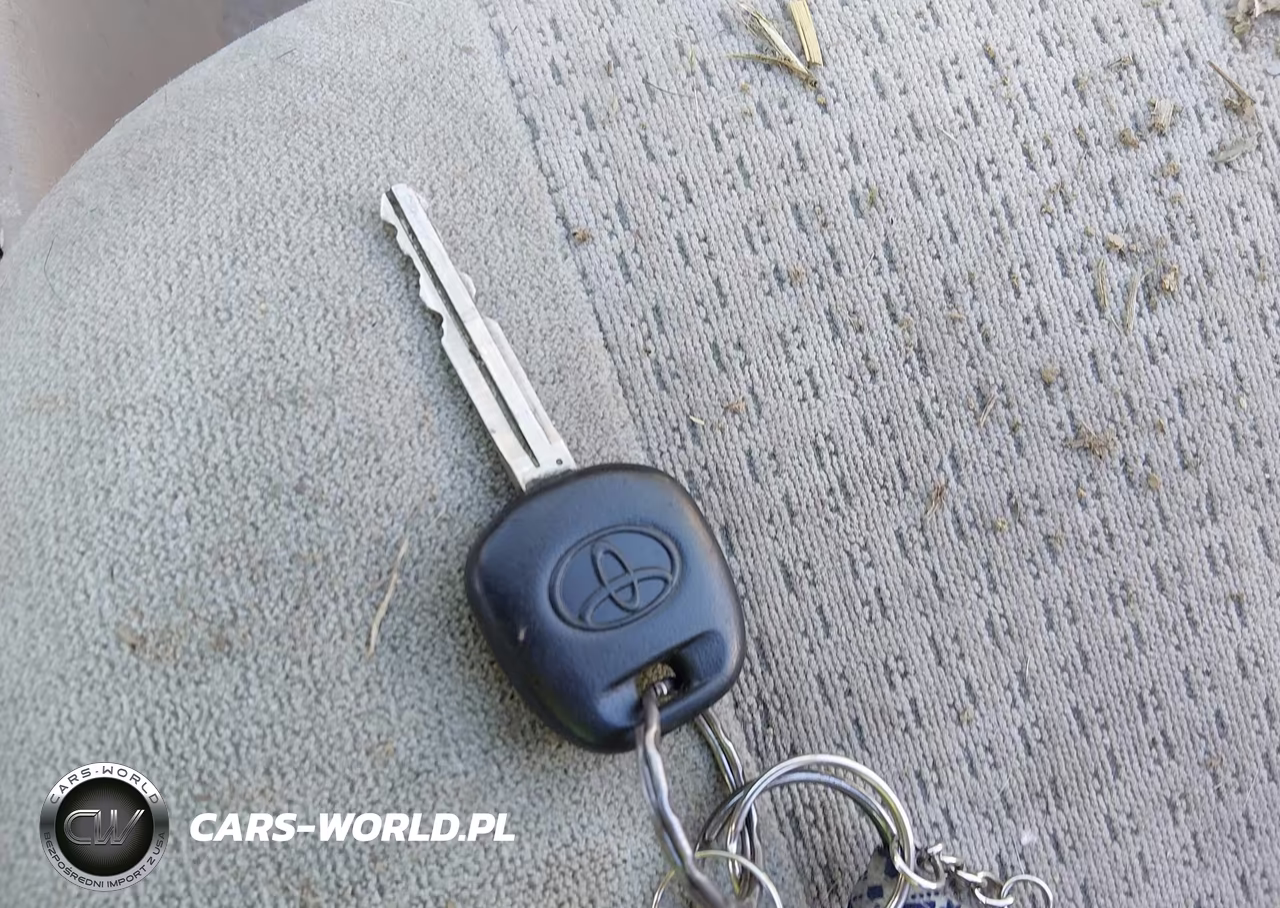 2005 Toyota Corolla Ce VIN:1NXBR32E15Z529302 - 11