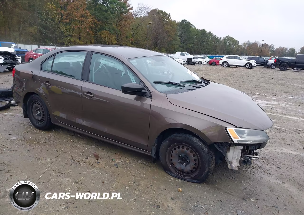 2013 Volkswagen Jetta 2.0L Base-2.0L S