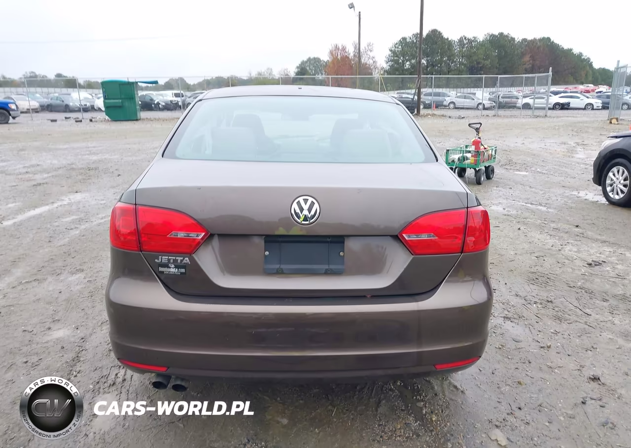 2013 Volkswagen Jetta 2.0L Base-2.0L S VIN:3VW2K7AJ6DM432014 - 16