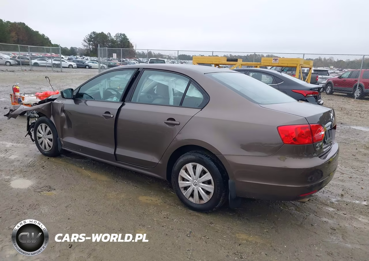 2013 Volkswagen Jetta 2.0L Base-2.0L S VIN:3VW2K7AJ6DM432014 - 3