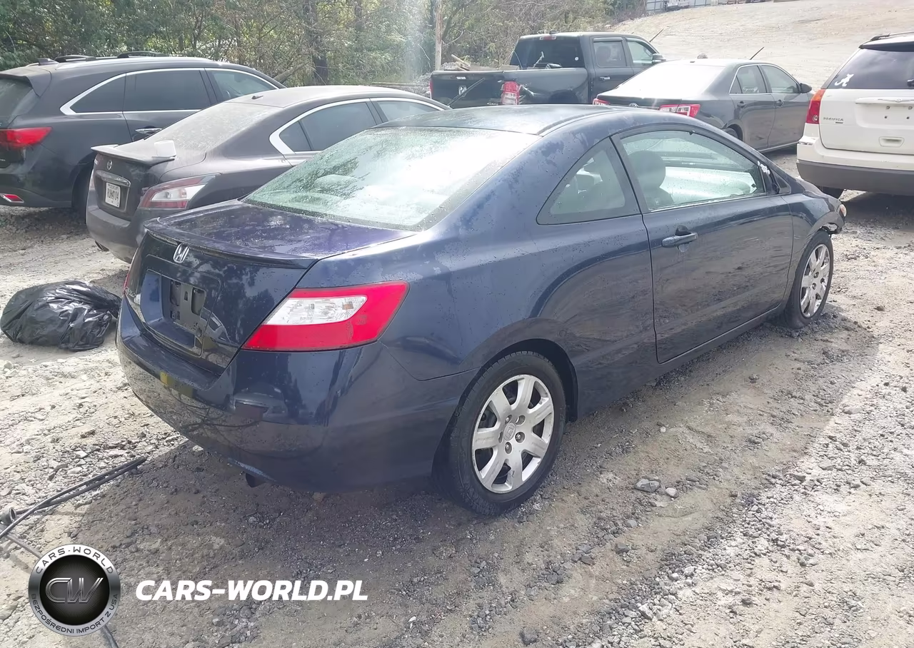 2007 Honda Civic Lx VIN:2HGFG12677H501102 - 4