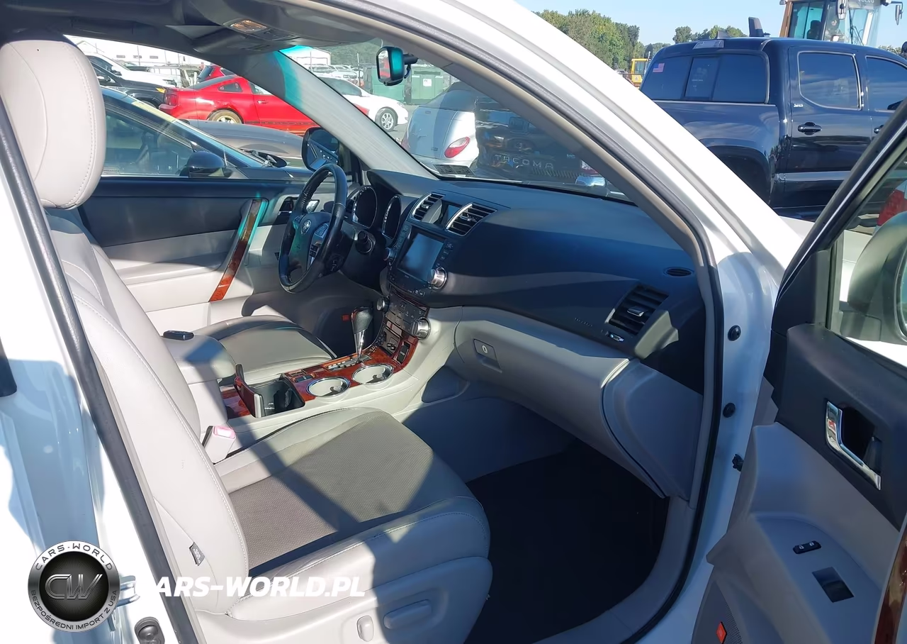 2012 Toyota Highlander Hybrid Limited V6 VIN:JTEDC3EH2C2007268 - 5