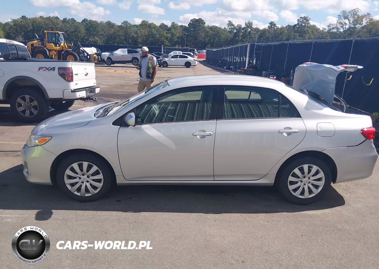 2013 Toyota Corolla Le VIN:5YFBU4EE7DP126862 - 14