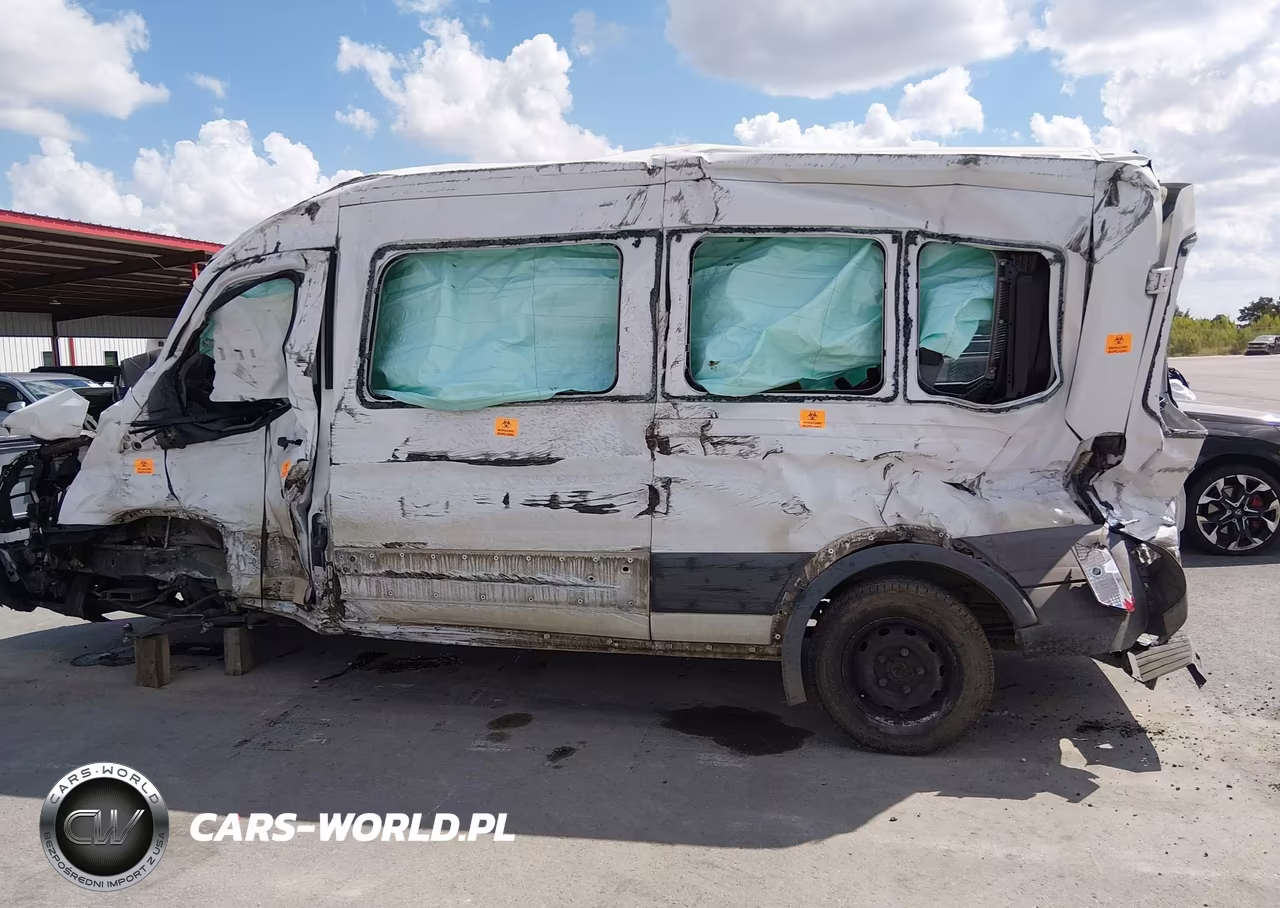 2018 Ford Transit-350 Xlt VIN:1FBAX2CM9JKA85392 - 17