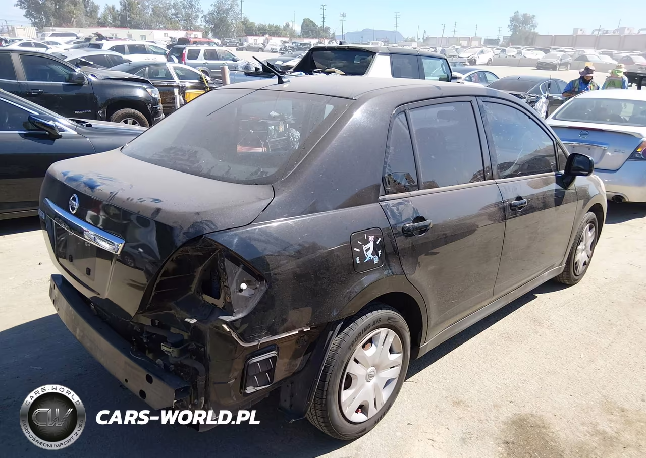 2011 Nissan Versa 1.8S VIN:3N1BC1AP3BL380767 - 4