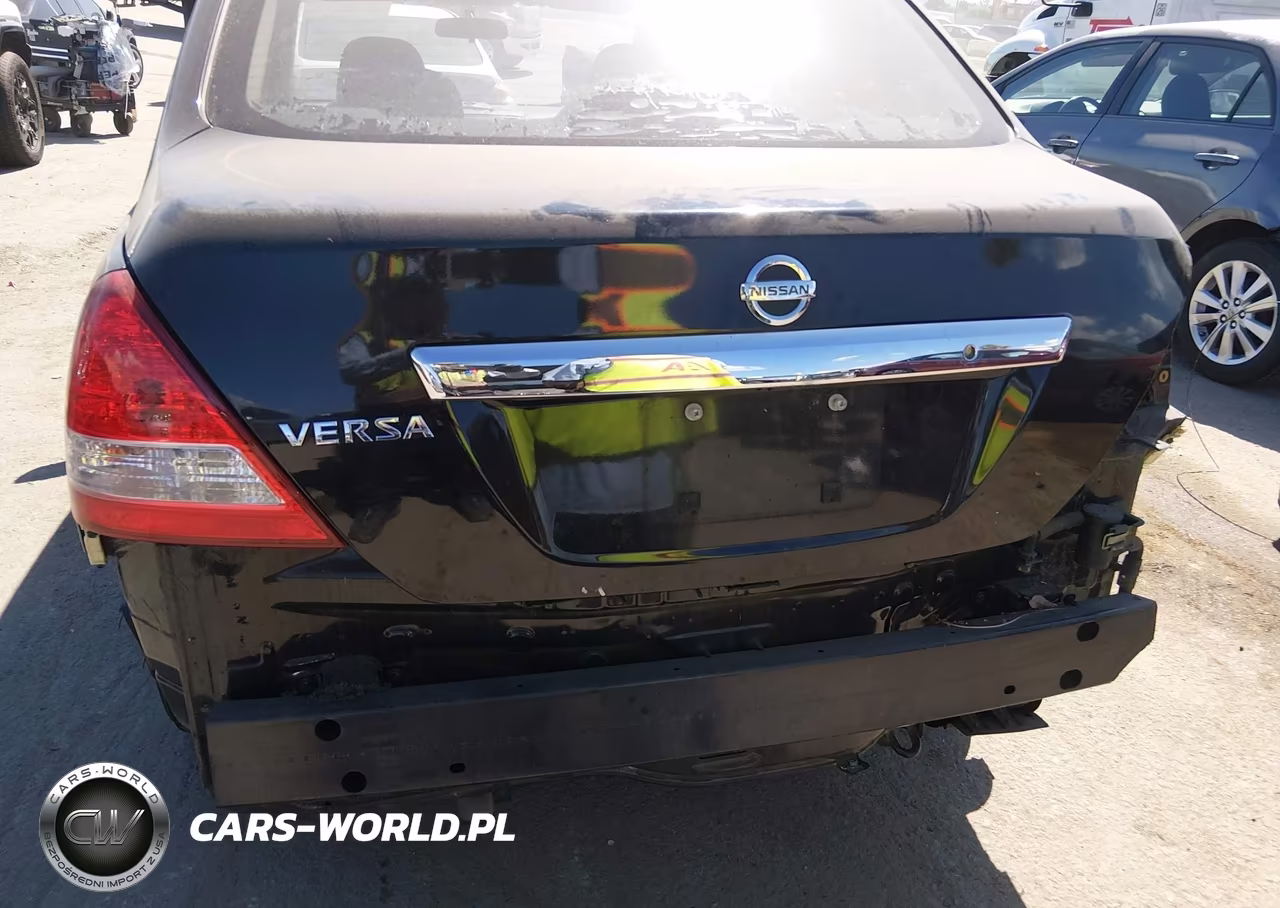 2011 Nissan Versa 1.8S VIN:3N1BC1AP3BL380767 - 6