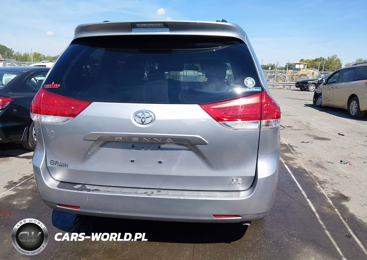 2013 Toyota Sienna Le 7 Passenger VIN:5TDJK3DC7DS068433 - 16