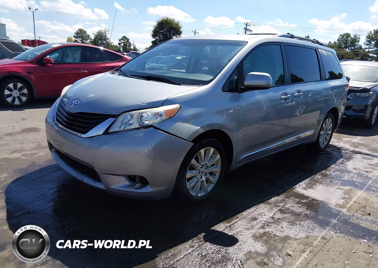 2013 Toyota Sienna Le 7 Passenger VIN:5TDJK3DC7DS068433 - 2