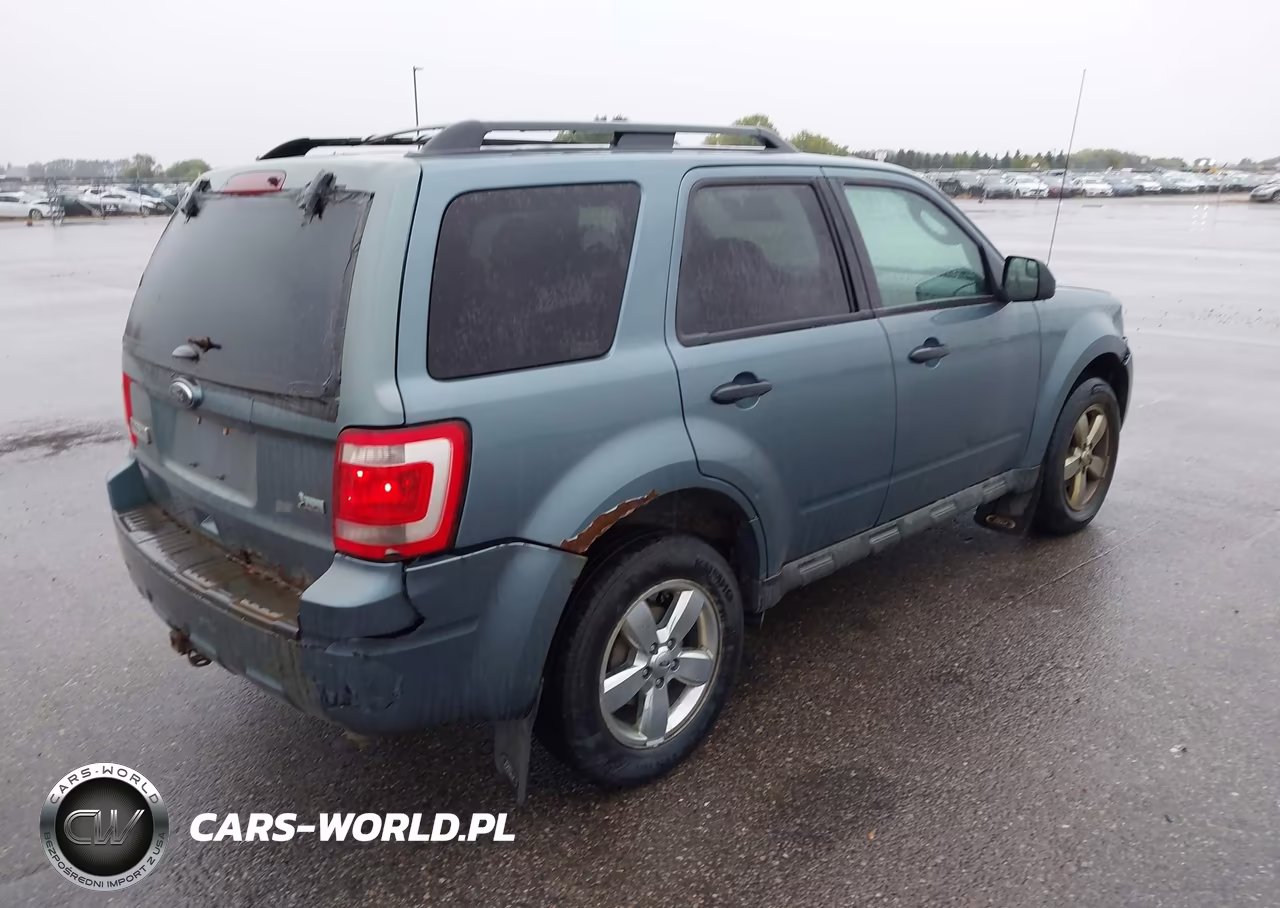 2010 Ford Escape Xlt VIN:1FMCU9DG3AKB20955 - 4