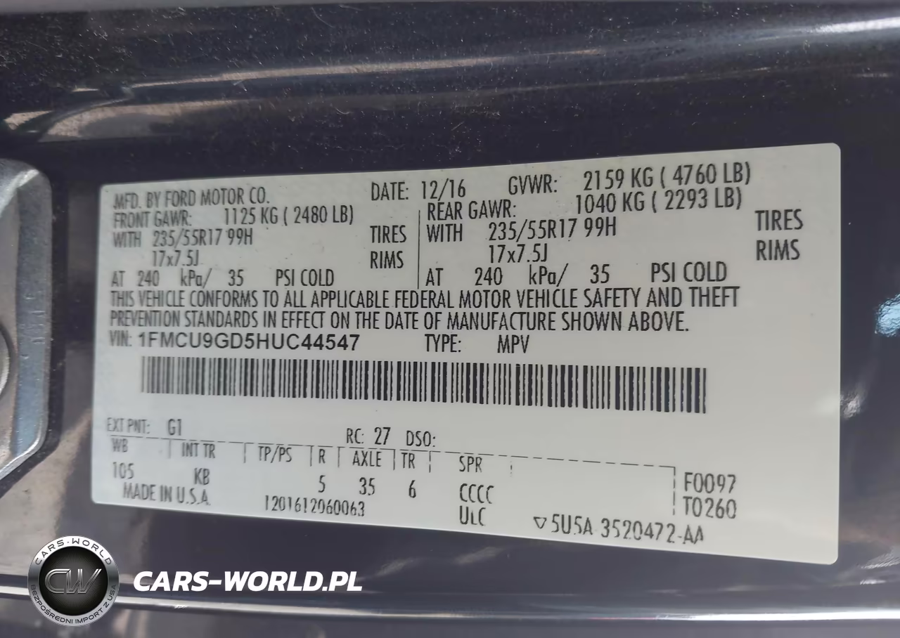 2017 Ford Escape Se VIN:1FMCU9GD5HUC44547 - 9