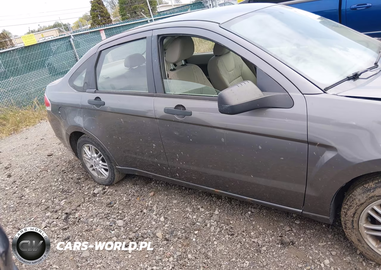 2009 Ford Focus Se VIN:1FAHP35NX9W105942 - 12