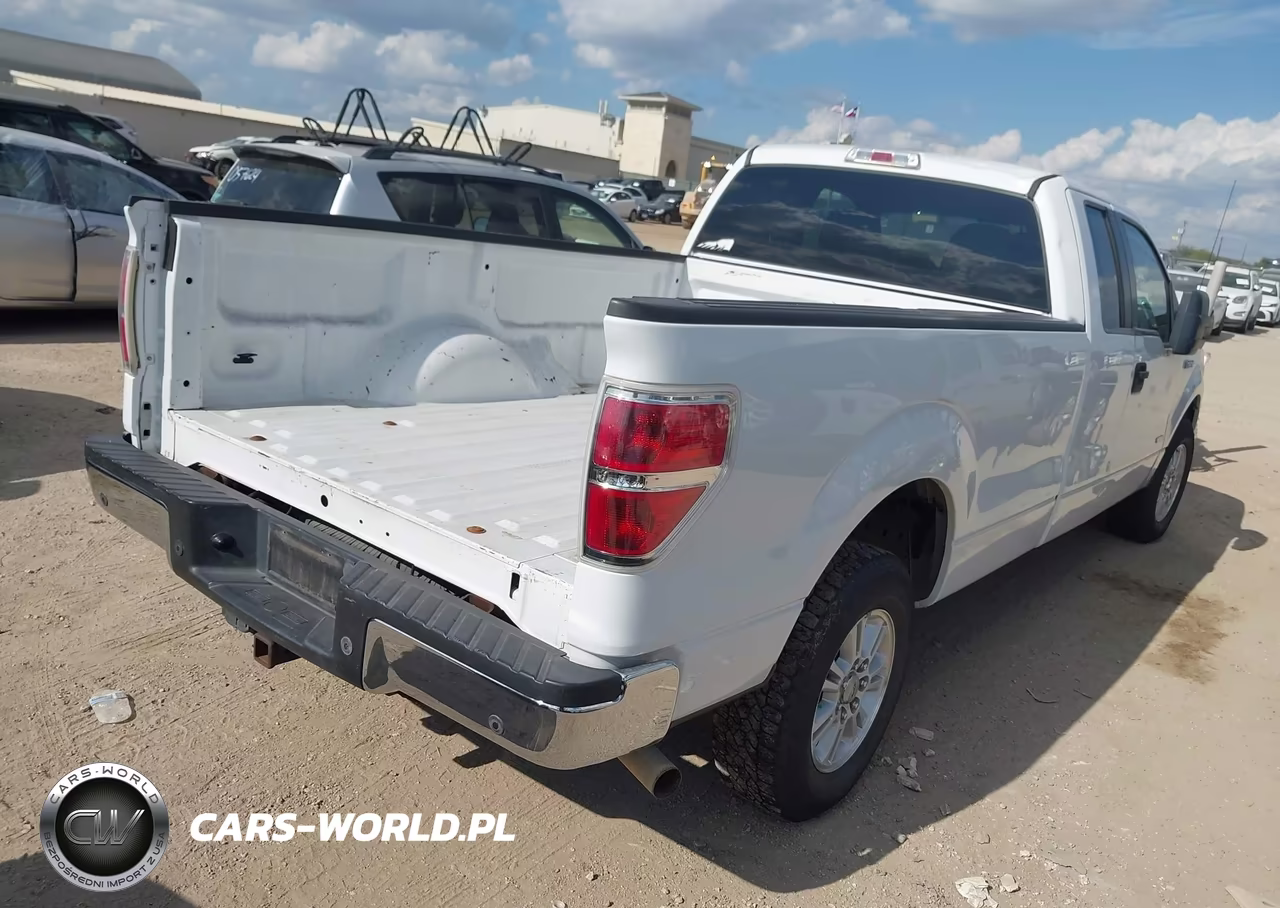 2013 Ford F-150 Xlt VIN:1FTVX1CT1DKF00210 - 4