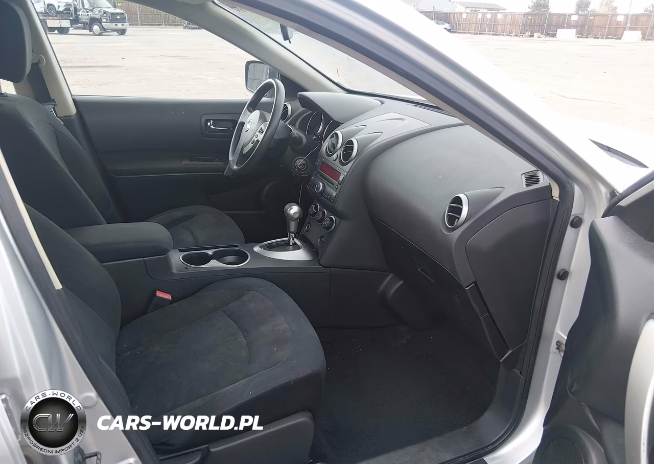2010 Nissan Rogue S VIN:JN8AS5MVXAW103978 - 5