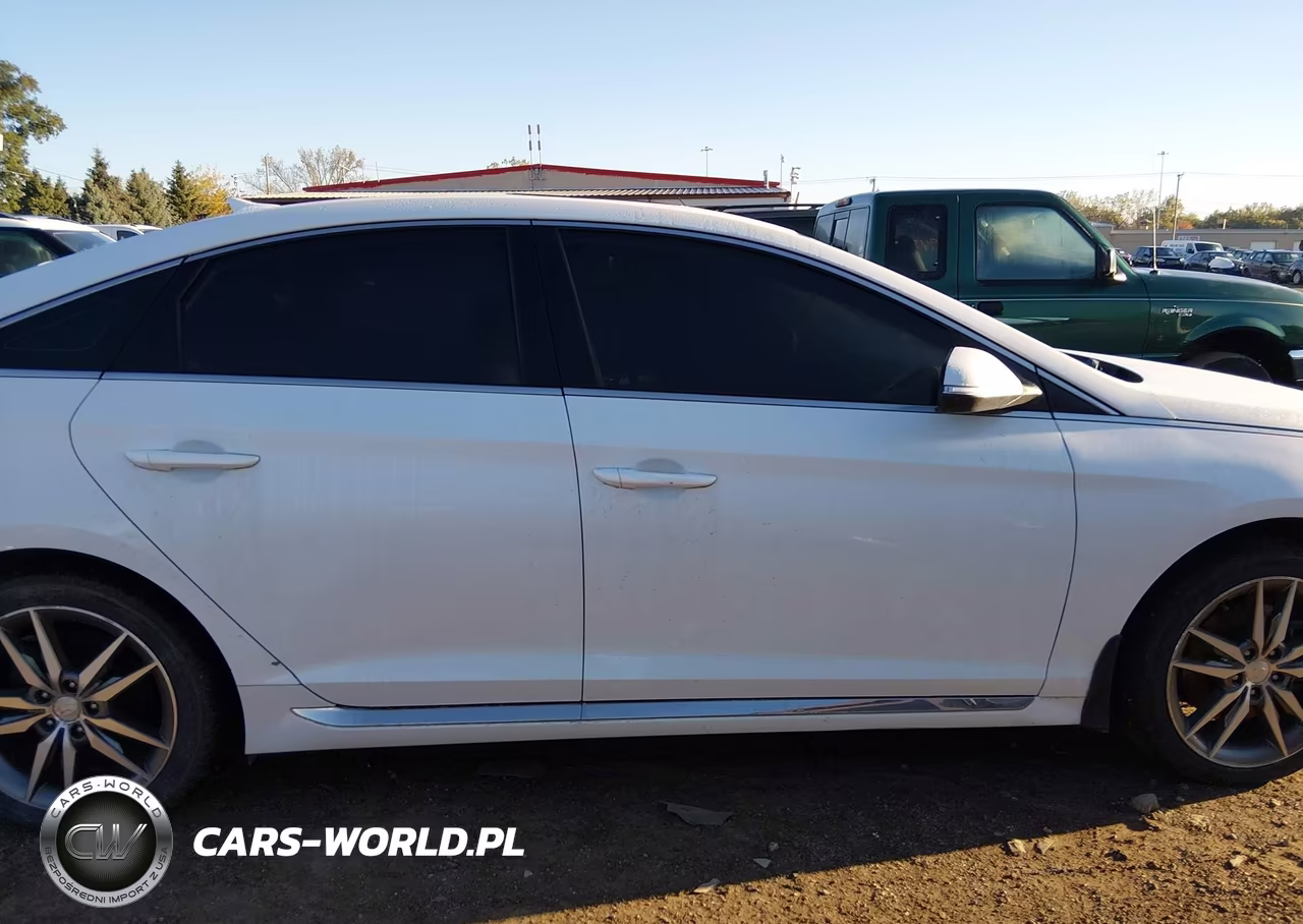 2017 Hyundai Sonata Sport 2.0T VIN:5NPE34AB5HH480541 - 13
