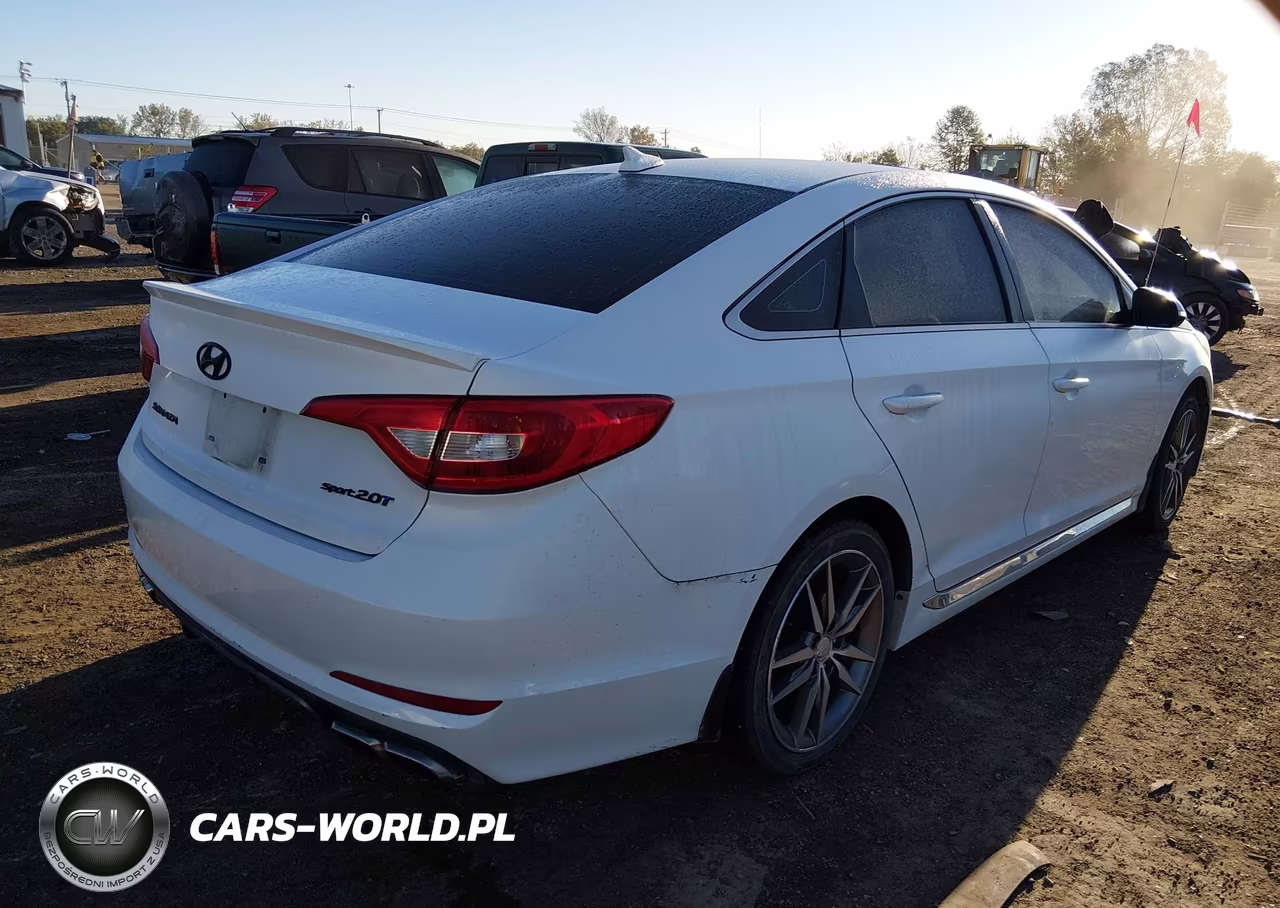 2017 Hyundai Sonata Sport 2.0T VIN:5NPE34AB5HH480541 - 4