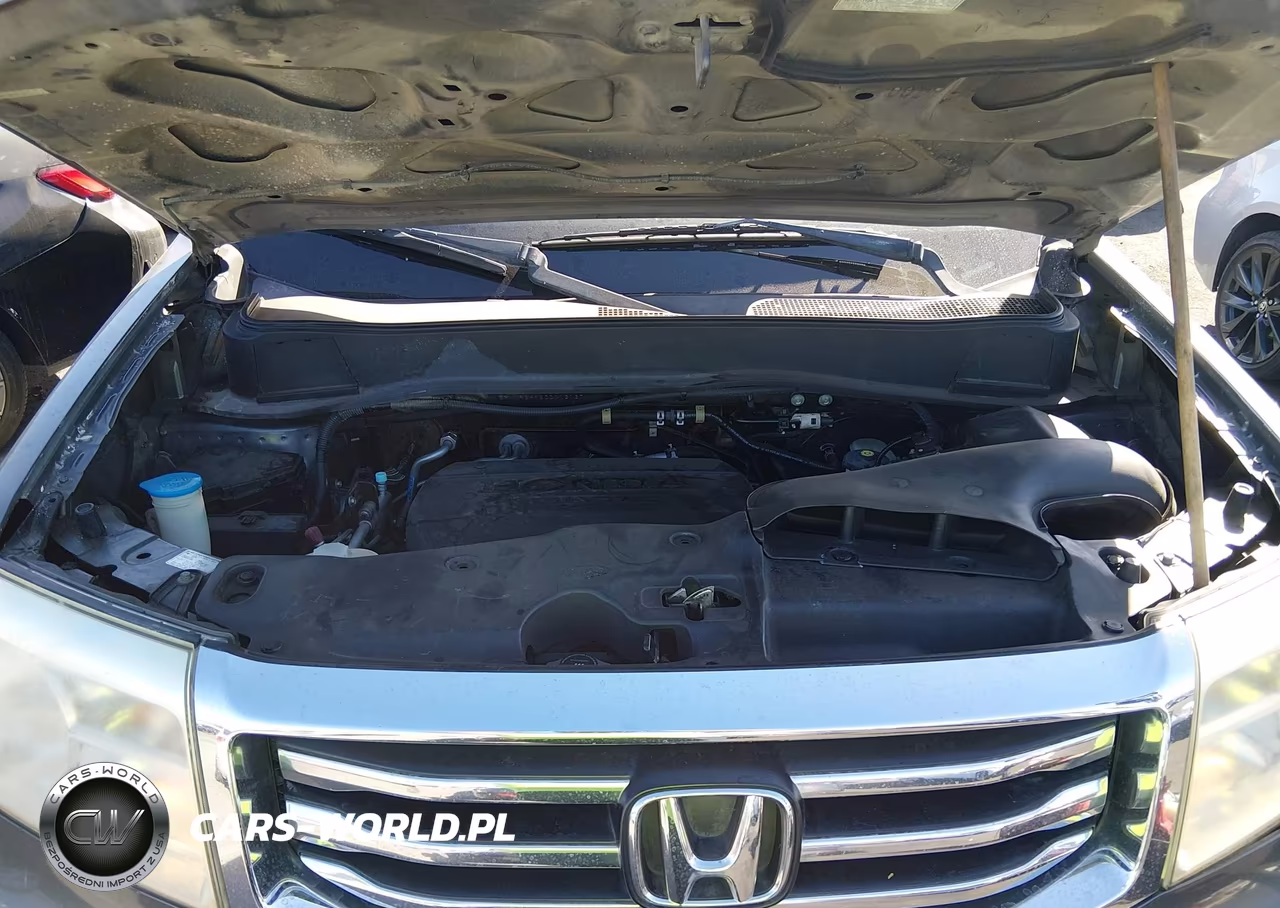 2012 Honda Pilot Touring VIN:5FNYF3H98CB013137 - 10