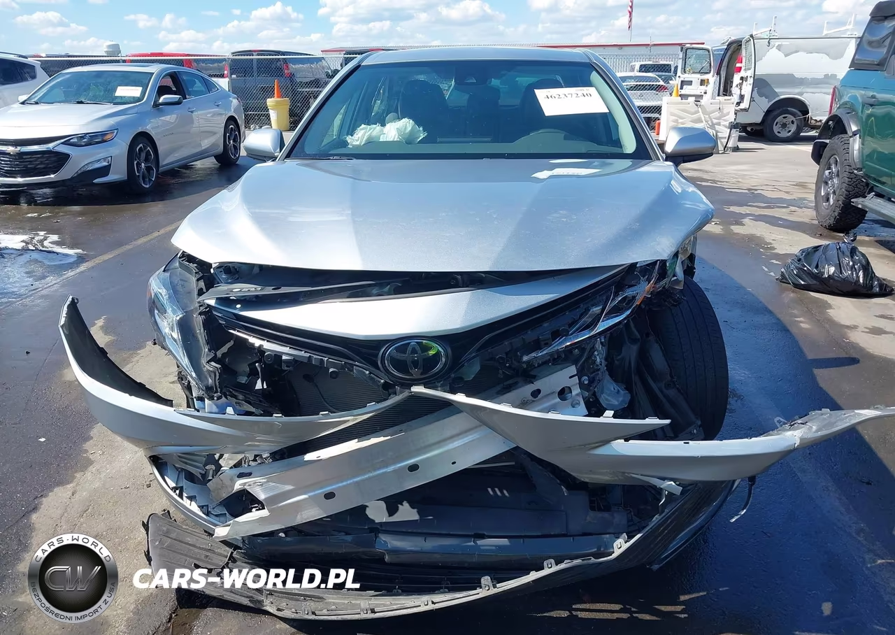 2022 Toyota Camry Le VIN:4T1C11AK4NU648419 - 12