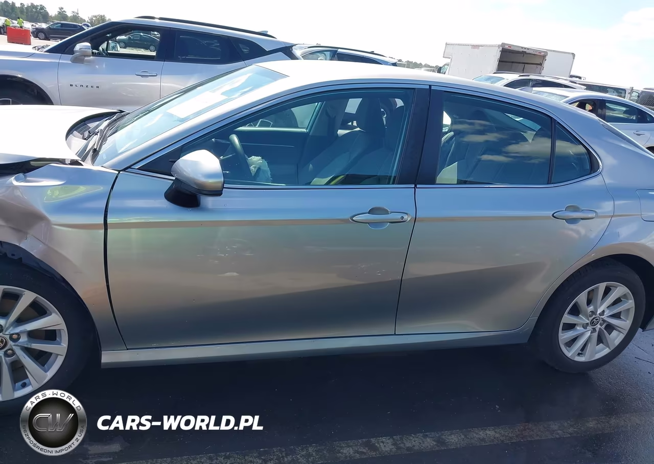 2022 Toyota Camry Le VIN:4T1C11AK4NU648419 - 14