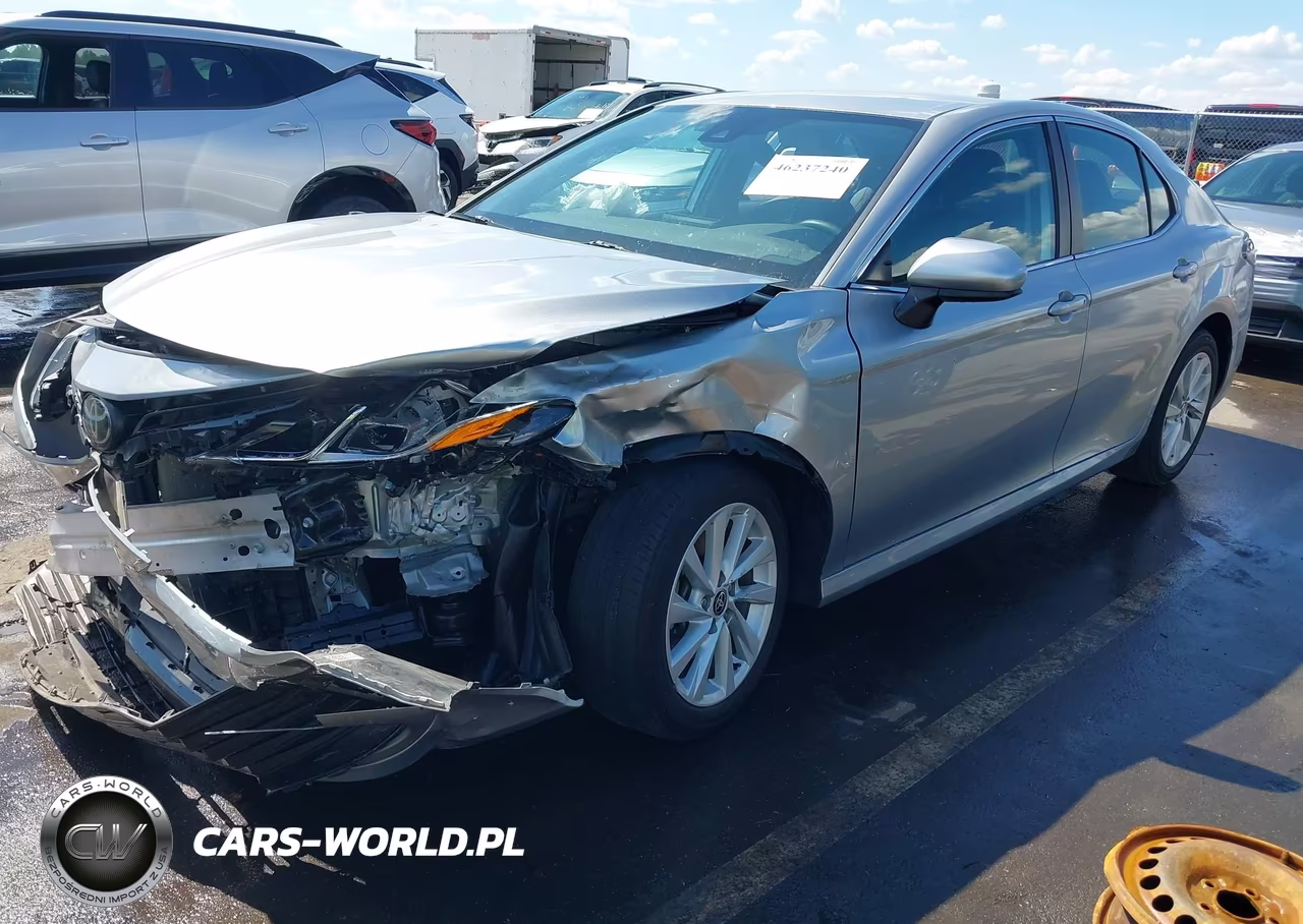 2022 Toyota Camry Le VIN:4T1C11AK4NU648419 - 2