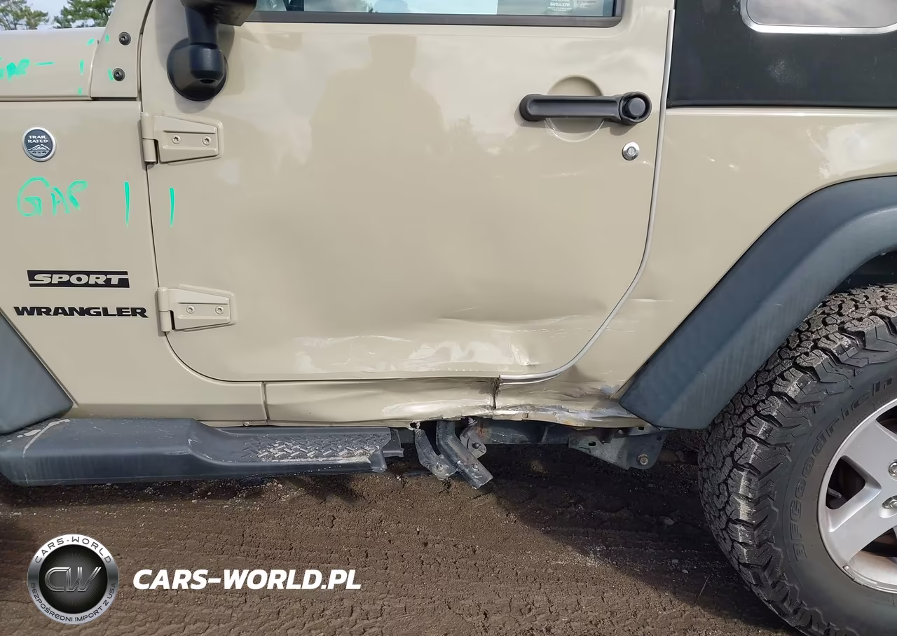 2017 Jeep Wrangler Sport 4X4 VIN:1C4AJWAG2HL574142 - 6