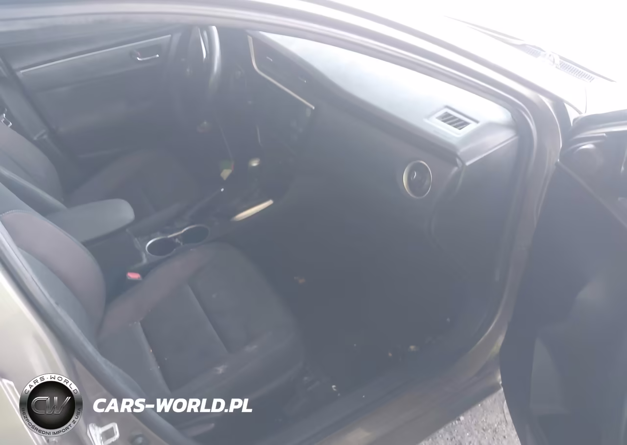2019 Toyota Corolla Le VIN:5YFBURHE2KP880774 - 5
