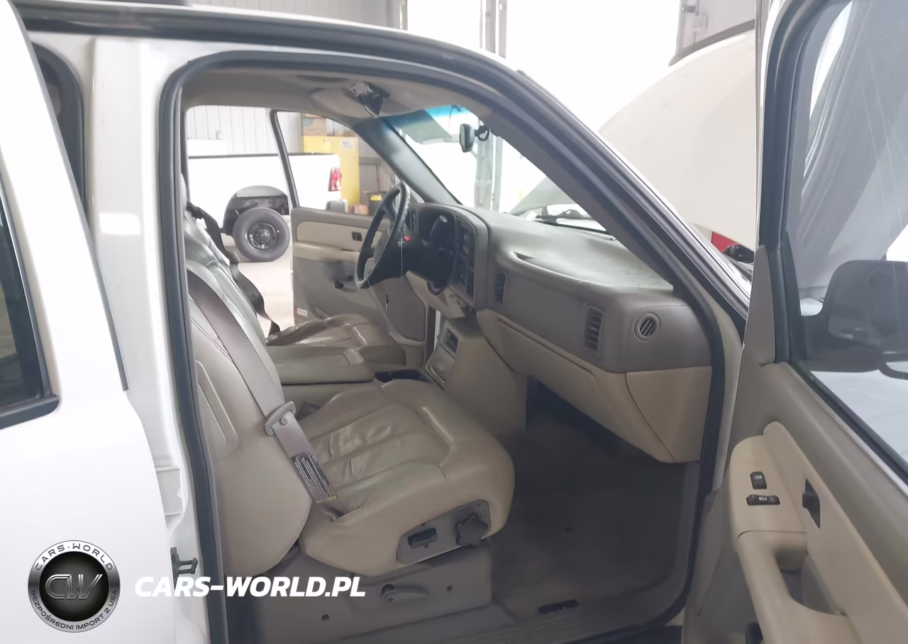 2000 Chevrolet Suburban 1500 Ls VIN:3GNFK16T5YG201404 - 5
