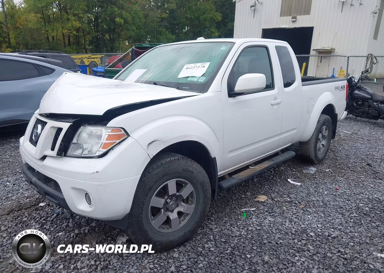 2012 Nissan Frontier Pro-4X VIN:1N6AD0CW8CC421585 - 2