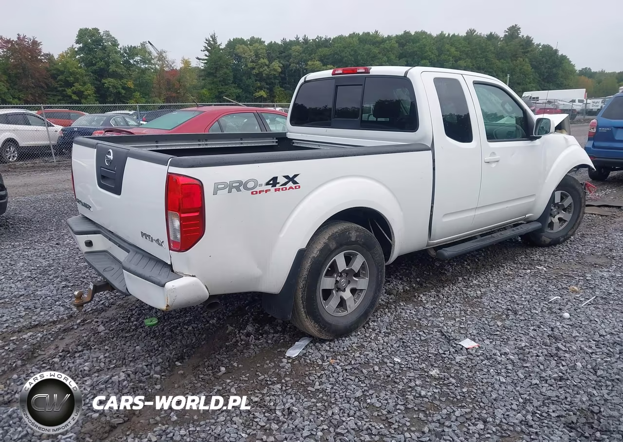 2012 Nissan Frontier Pro-4X VIN:1N6AD0CW8CC421585 - 4