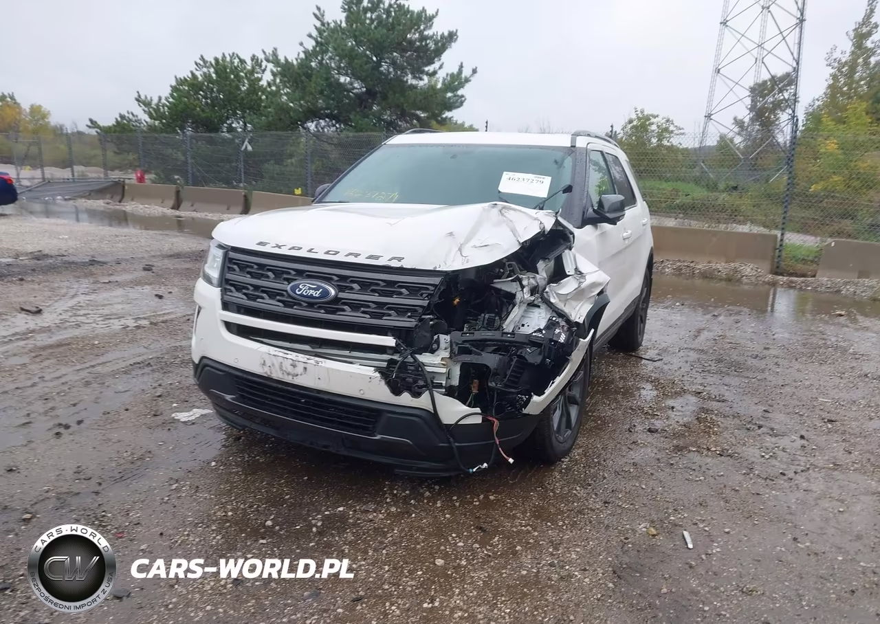 2018 Ford Explorer Xlt VIN:1FM5K8D86JGA12608 - 6