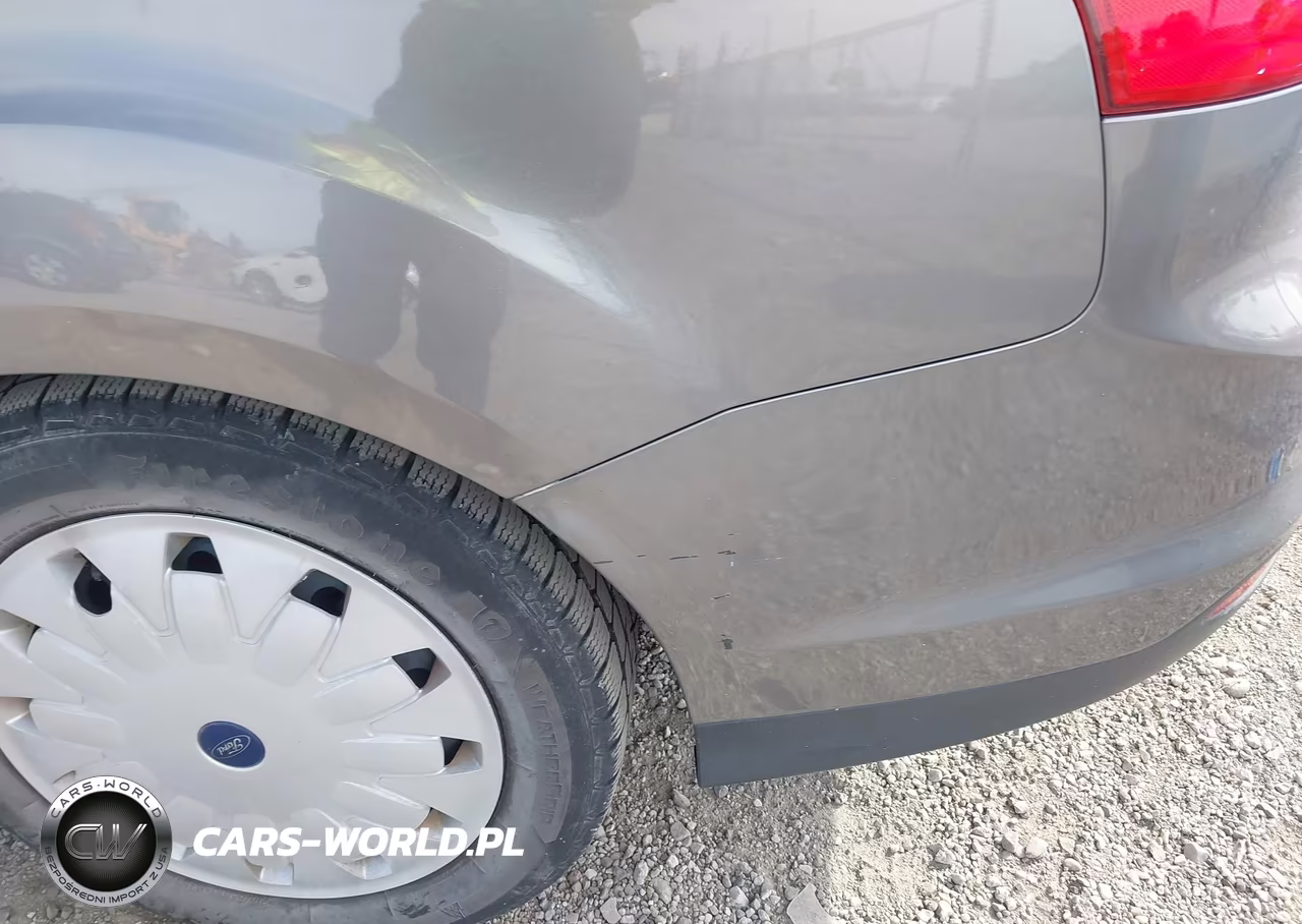 2014 Ford Focus Se VIN:1FADP3F27EL418851 - 6