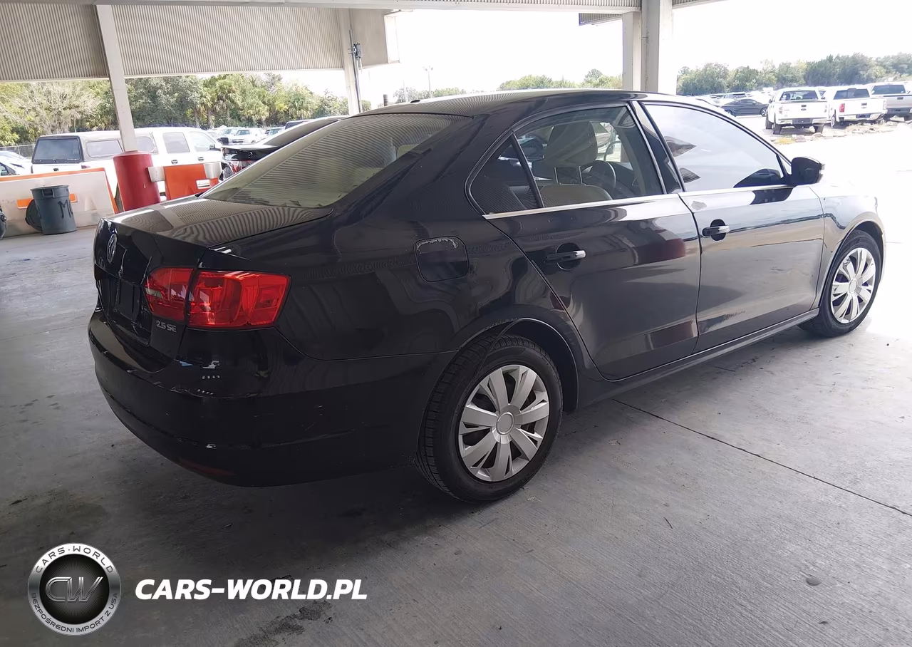 2013 Volkswagen Jetta 2.5L Se VIN:3VWDX7AJ5DM299238 - 4