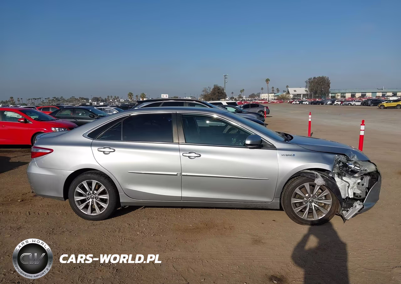 2015 Toyota Camry Hybrid Xle VIN:4T1BD1FK0FU167516 - 14