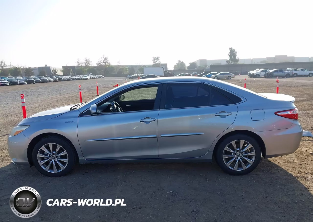 2015 Toyota Camry Hybrid Xle VIN:4T1BD1FK0FU167516 - 15
